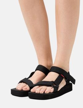 Sandalia negra Levis Cady´s low