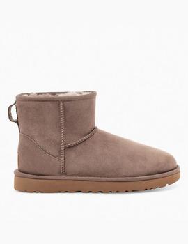 Botas Ugg Classic Mini color Caribou