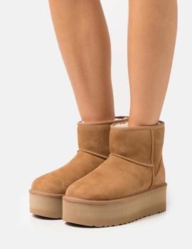 Bota Ugg Classic Mini Platform color CHESTNUT