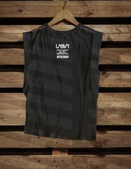 Camiseta de mujer BERLIN negra