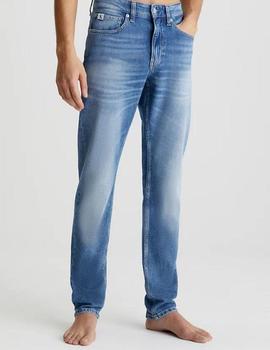 Vaquero Slim Taper de Calvin Klein