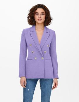 Blazer ajustado con botones color violeta de Only