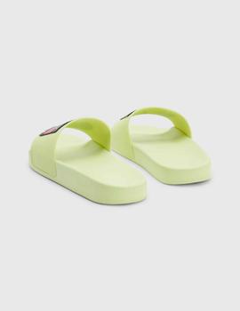 Chanclas verdes con logo en relieve essential de Tommy Jeans