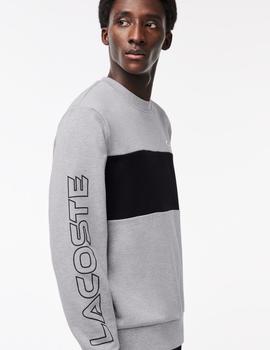 Sudadera gris classic fit con estampado en 3D color block