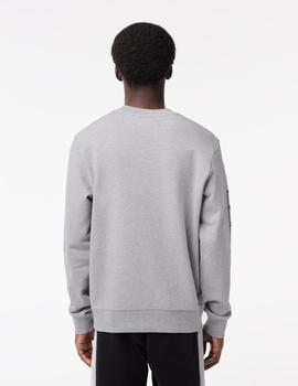 Sudadera gris classic fit con estampado en 3D color block