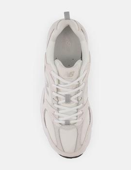 Zapatilla New Balance beige MR530CE