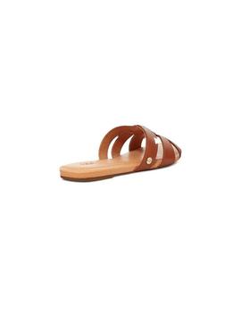 Sandalia UGG color tostado