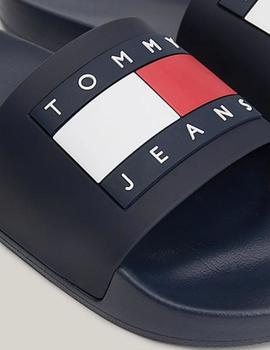 Chancas azul marino con logo de Tommy Jeans