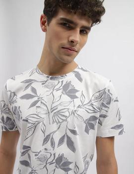Camiseta blanca A.Morato con flores y logo en pecho