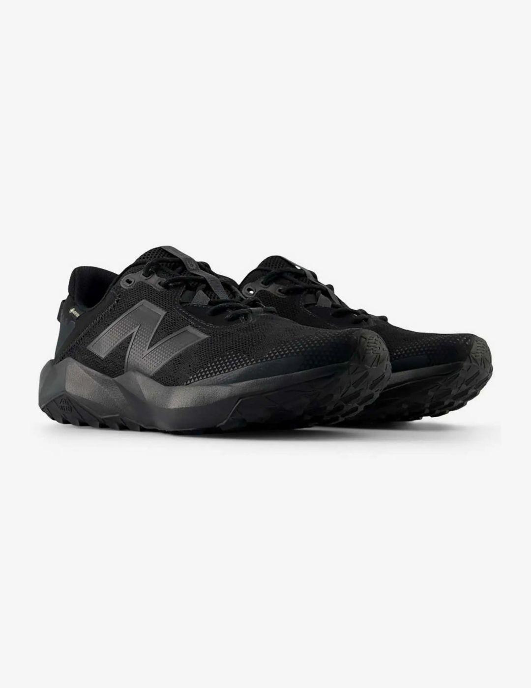 Zapatilla New Balance Dynasoft Nitrel v6 GORE-TEX negro