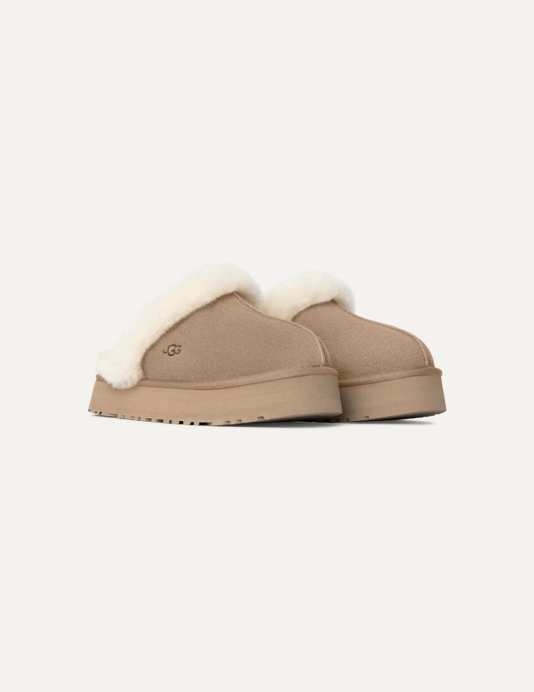 Zueco UGG W Disquette color Arena